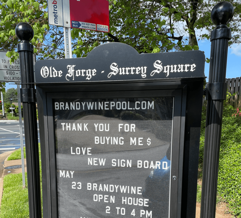 How to Choose the Right Outdoor Message Board